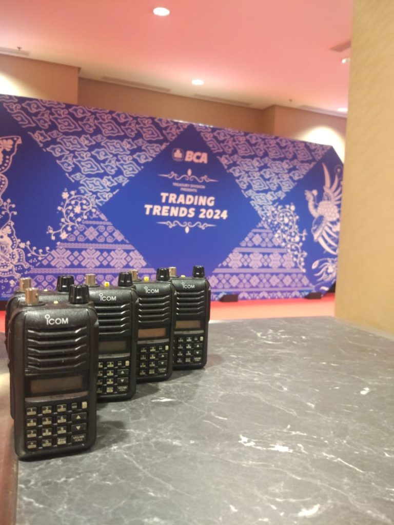 Sewa HT Icom V86 Jakarta